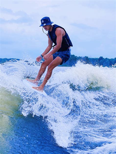 Mastering the 360 Wake Surfing: A Step